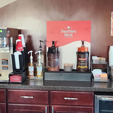 Boarders Inn And Suites By Cobblestone Lamar Missouri Esterno foto